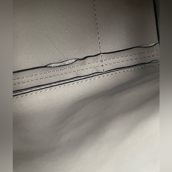 Michael Kors Mercer Saffiano Leather Tote top handle Handbag - Picture 10 of 11